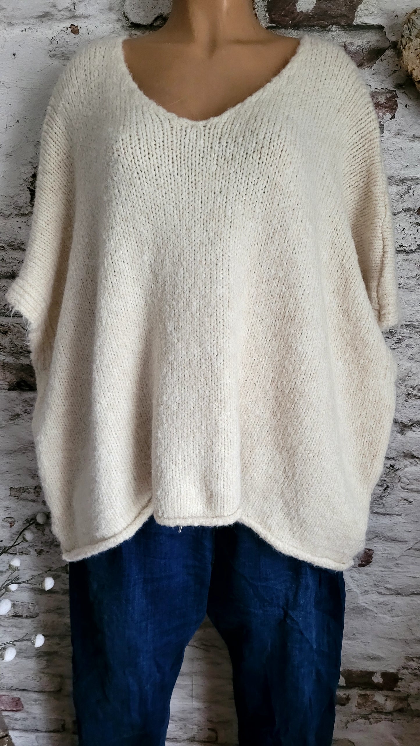 PULL/ PONCHO