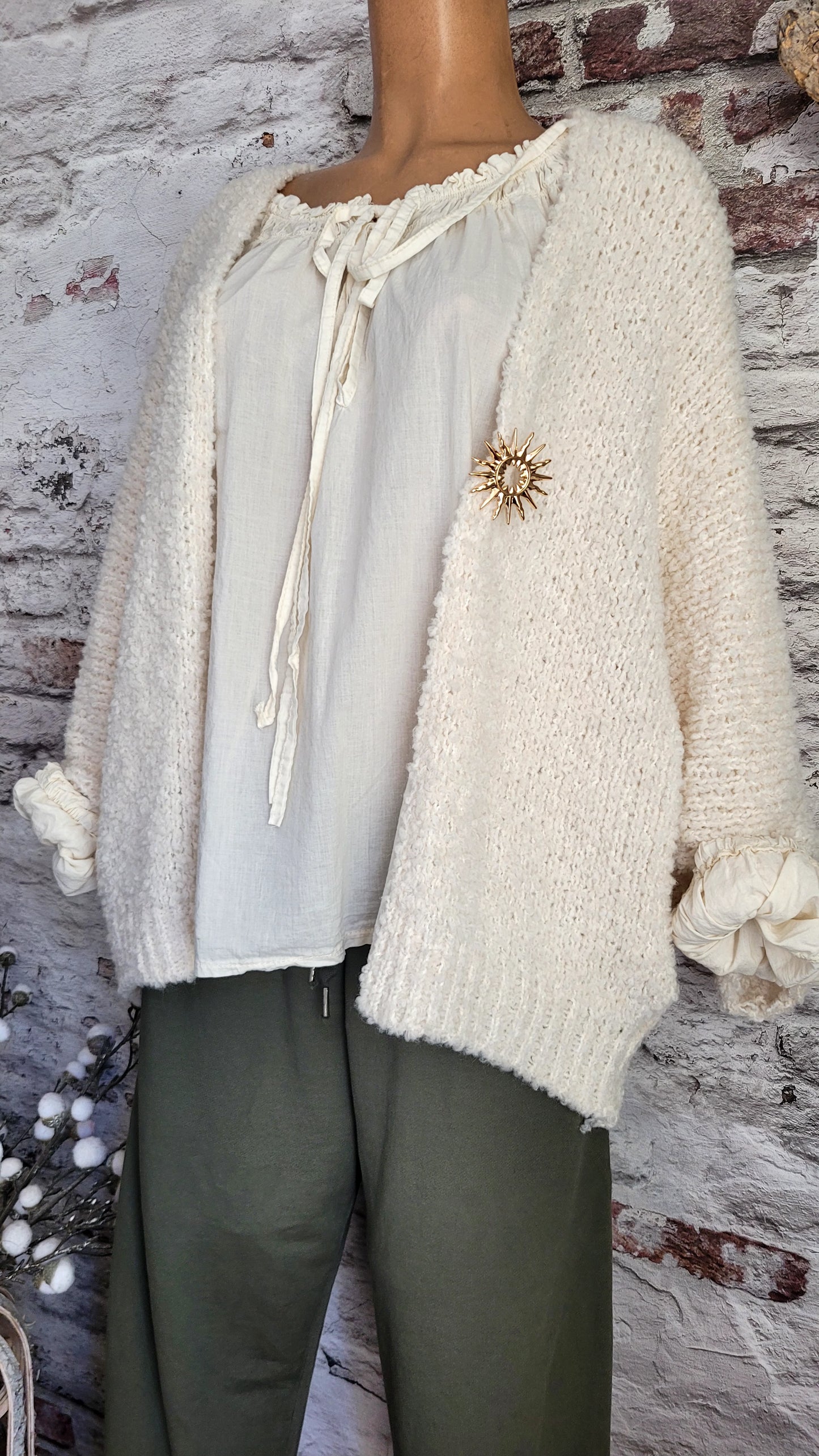 🍒 CARDIGAN " BY COCO"