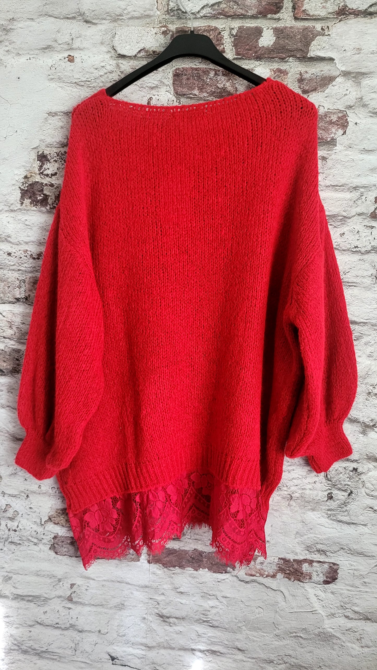 Pull maille douce avec dentelle