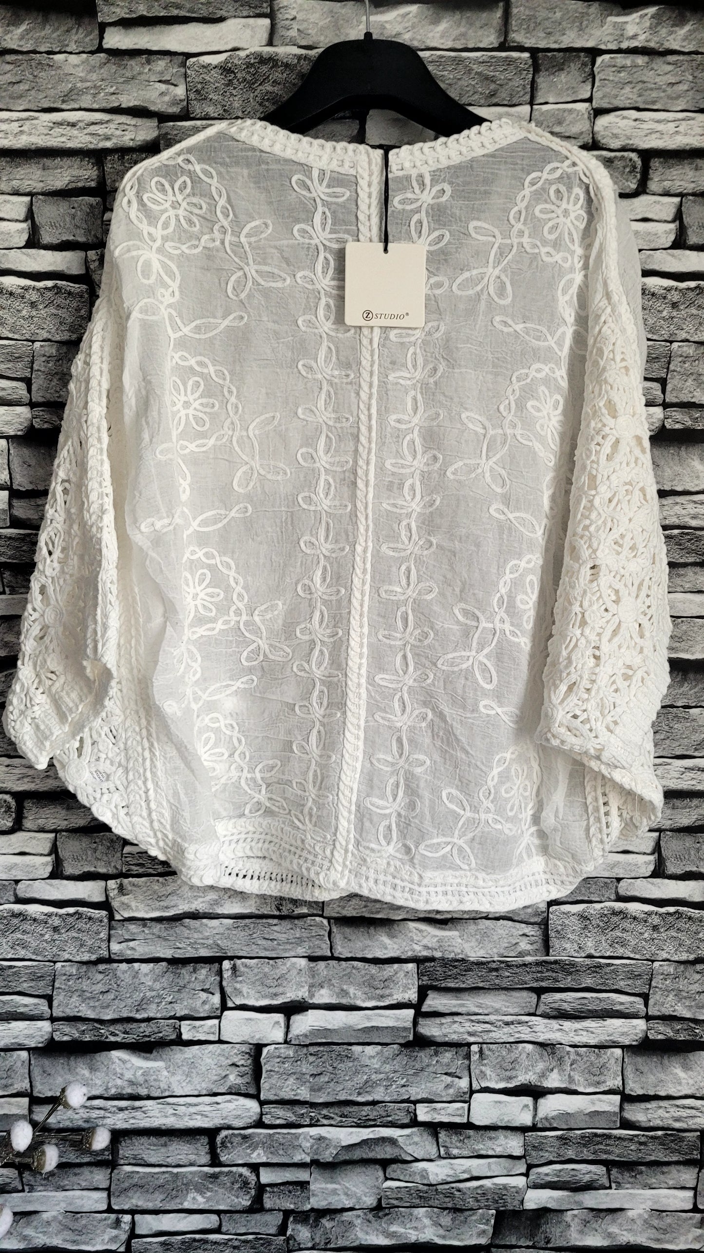 🌸 Haut Bohème en Crochet et Broderie Anglaise