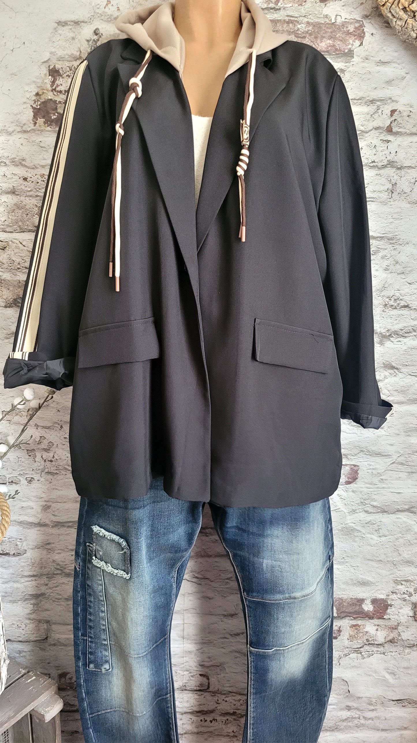 🎀 BLAZER