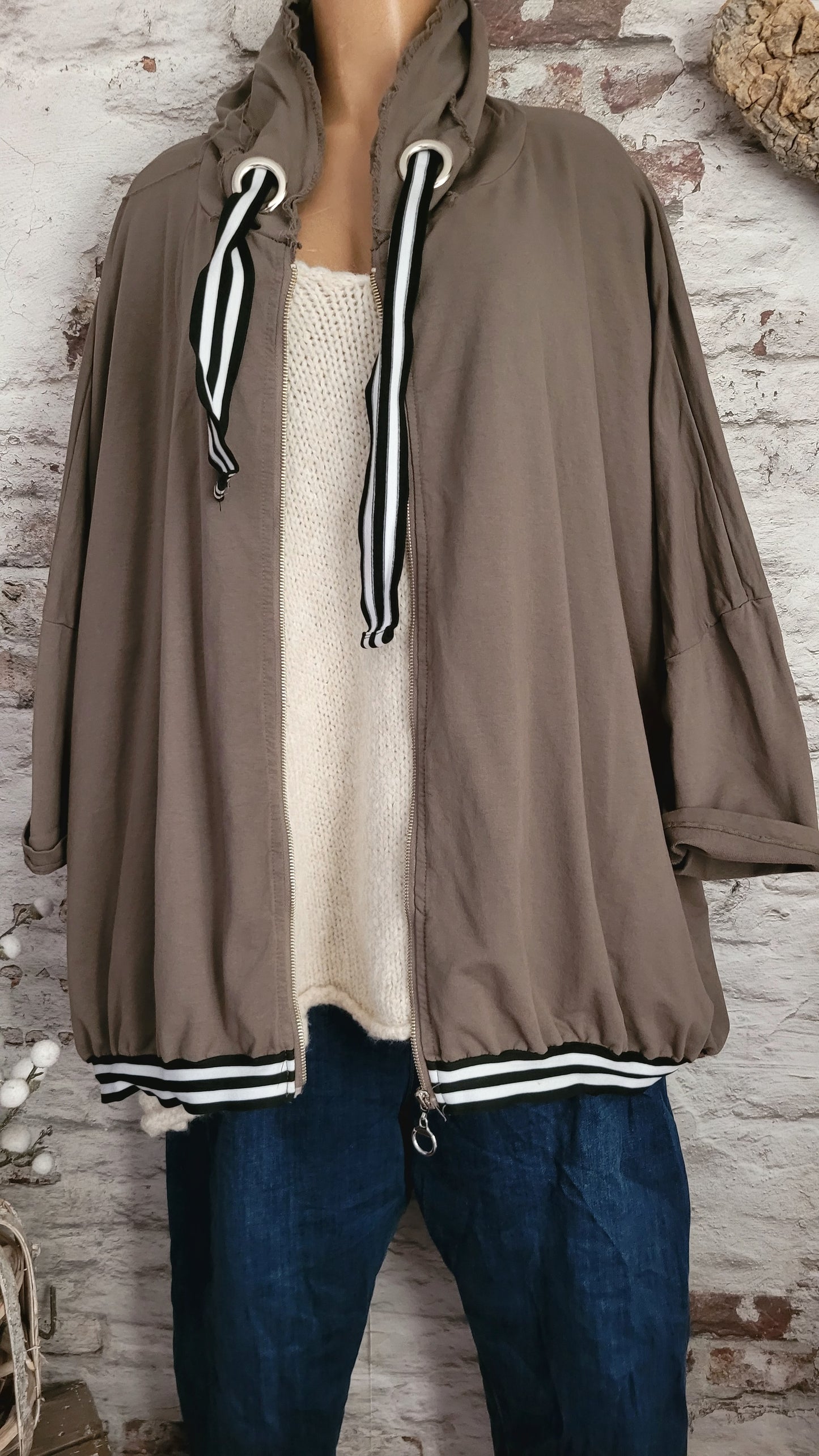 🥀 VESTE SWEAT OVERSIZE