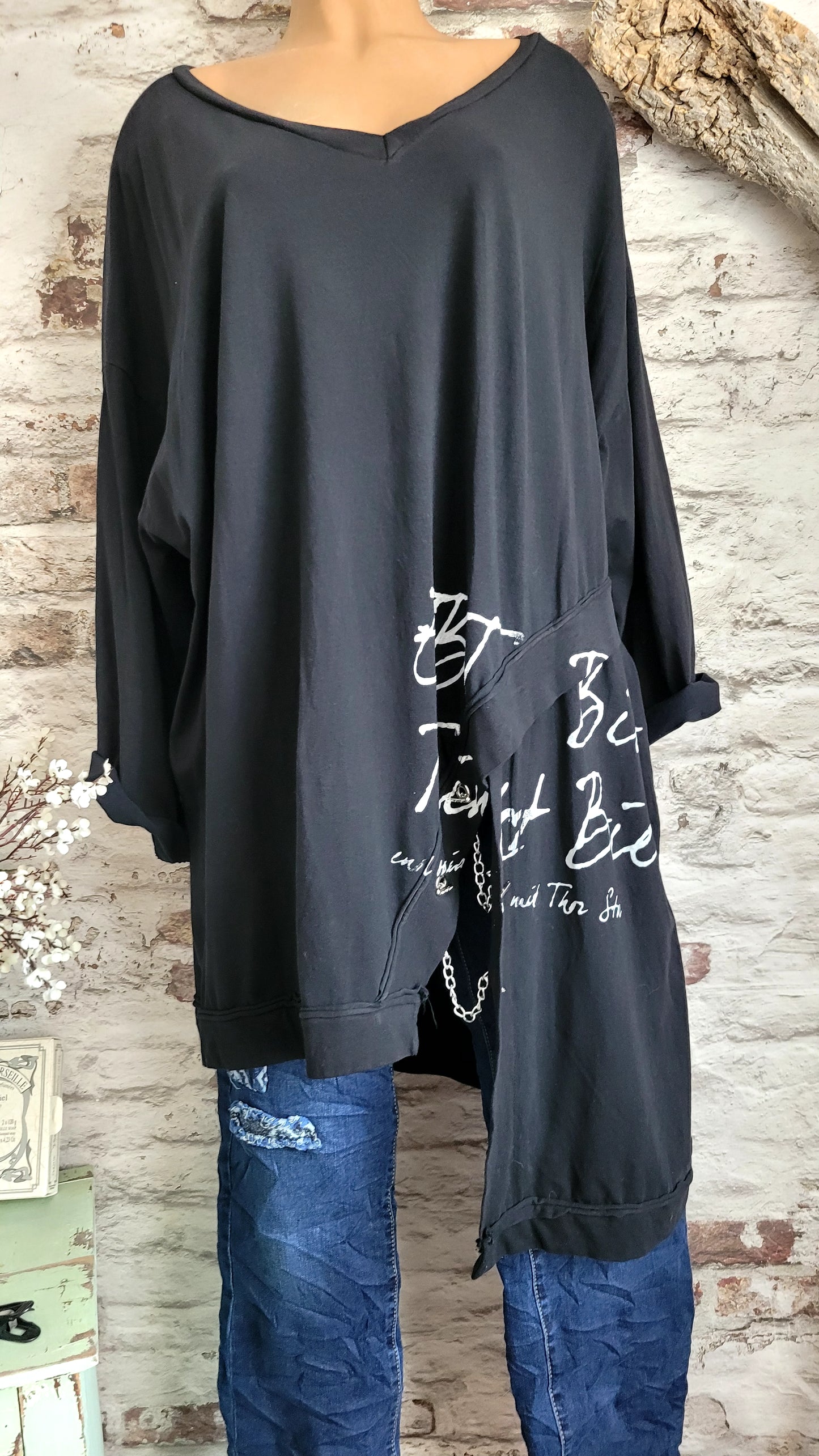 ⚜️ T-shirt asymétrique