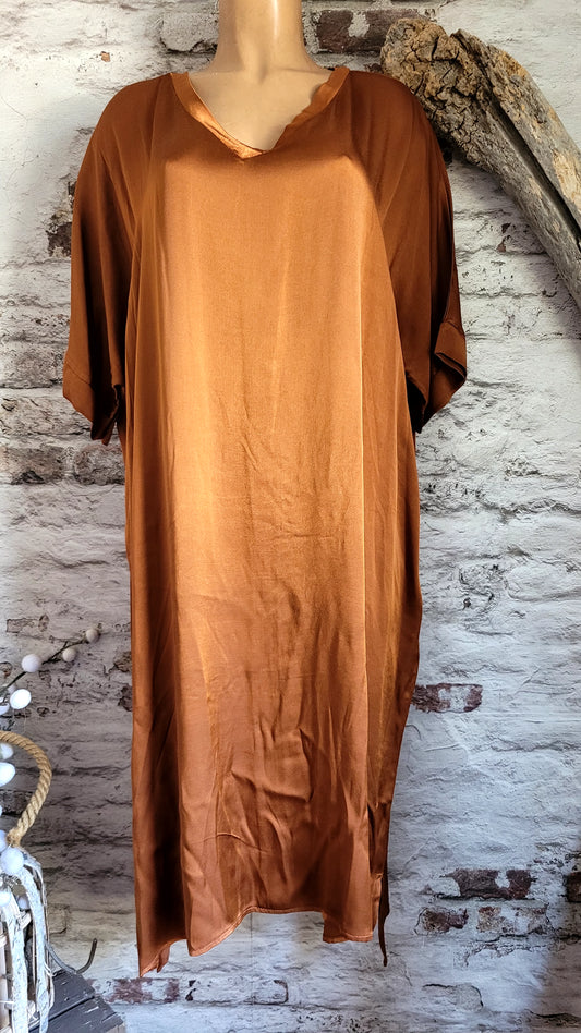 Robe fluide en satin