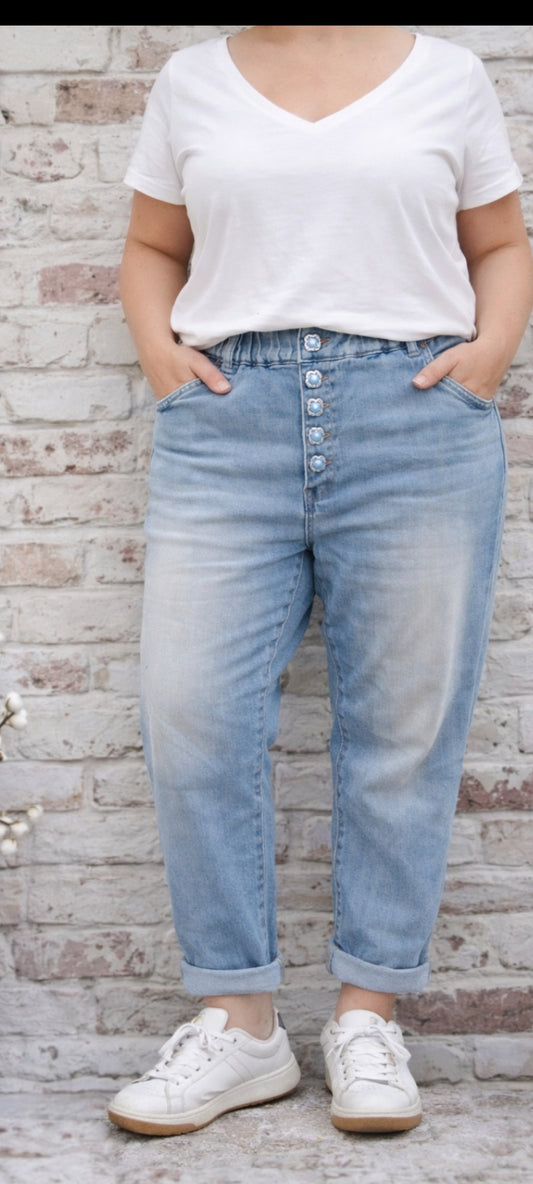 🍀Jean femme taille 48 – Coupe décontractée à boutons fantaisie