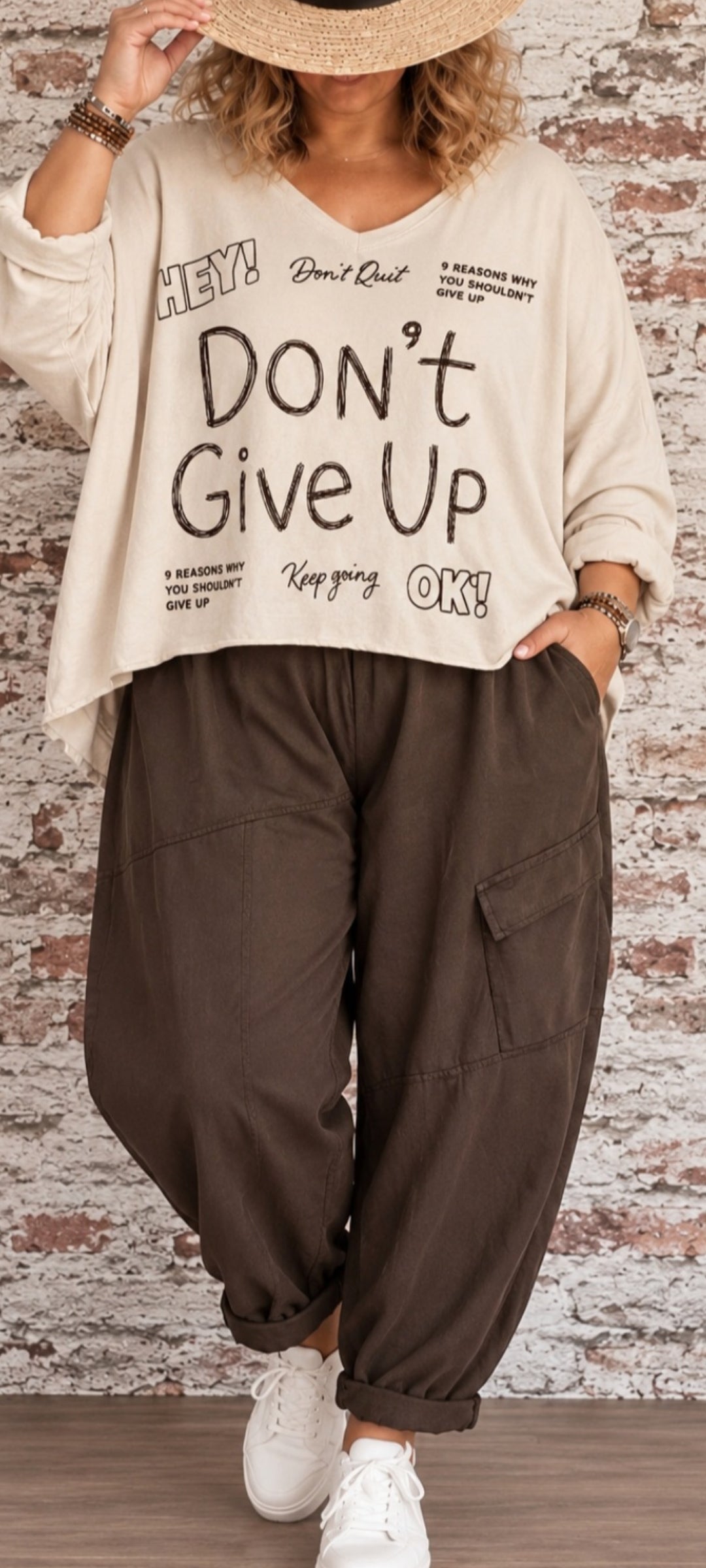 joli sweat au look décontracté