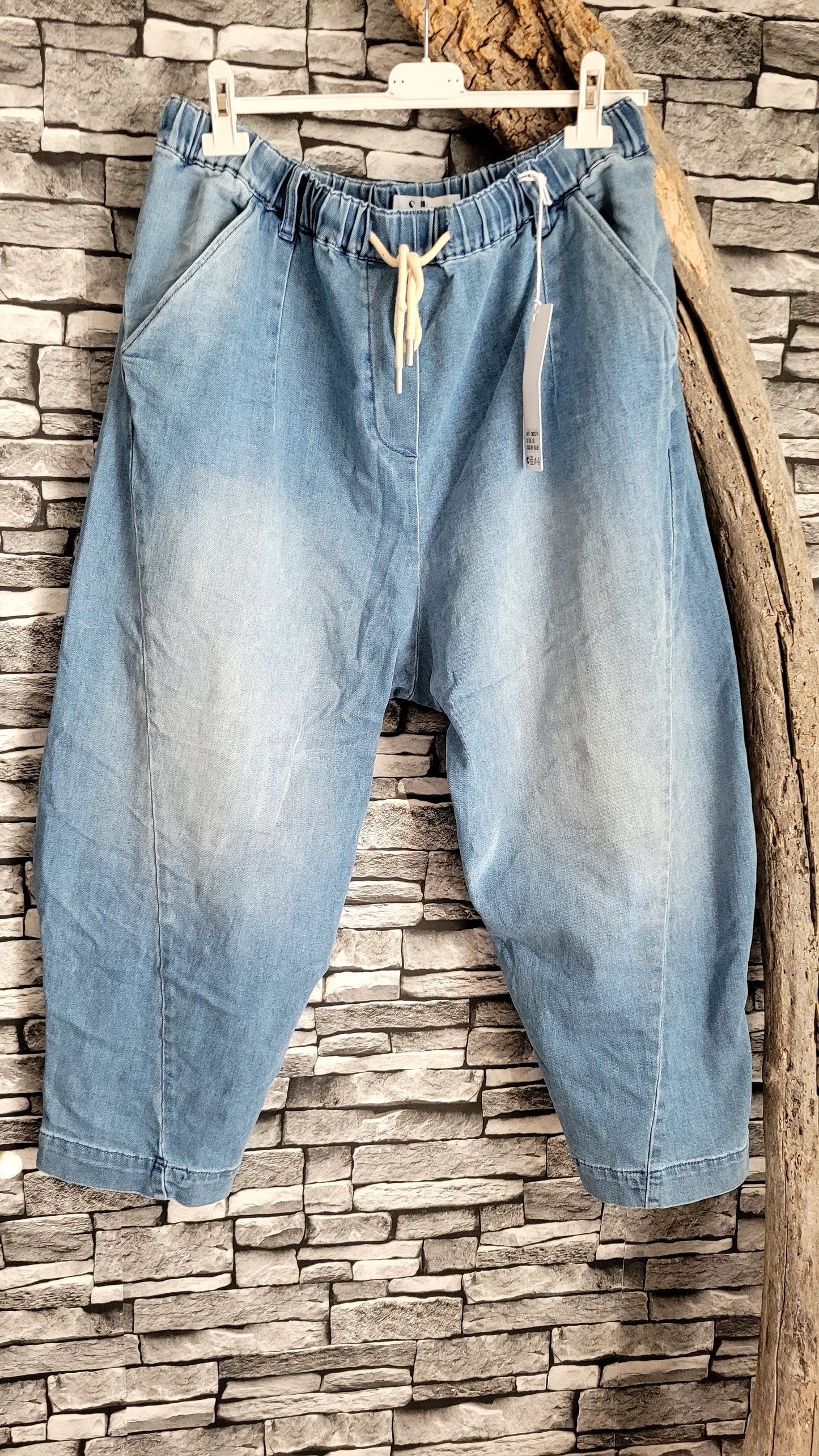 🌸 Pantalon "Balloon" en Denim Souple – L'élégance Décontractée
