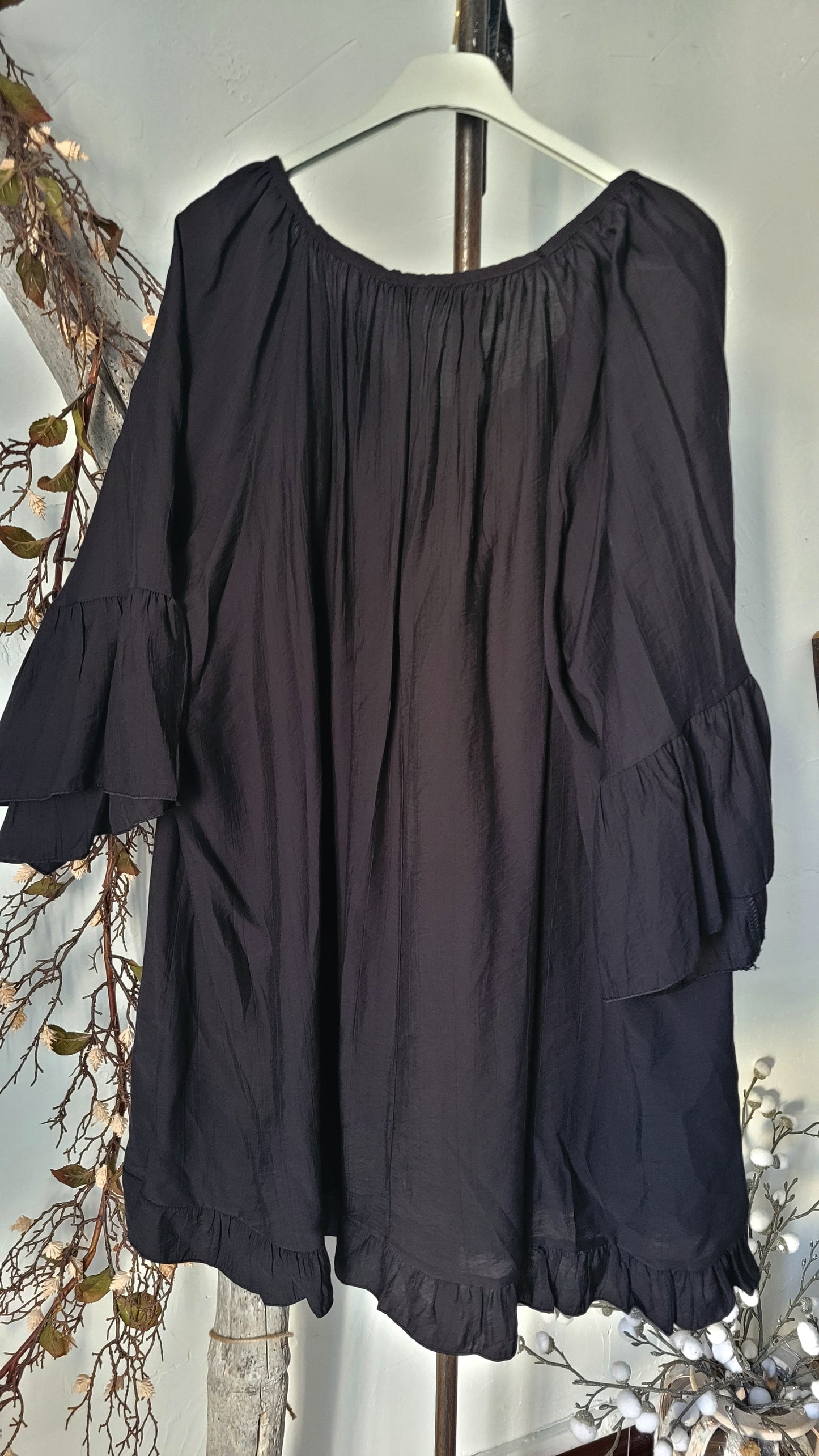🎀 Tunique Bohème noir Détails Brodés