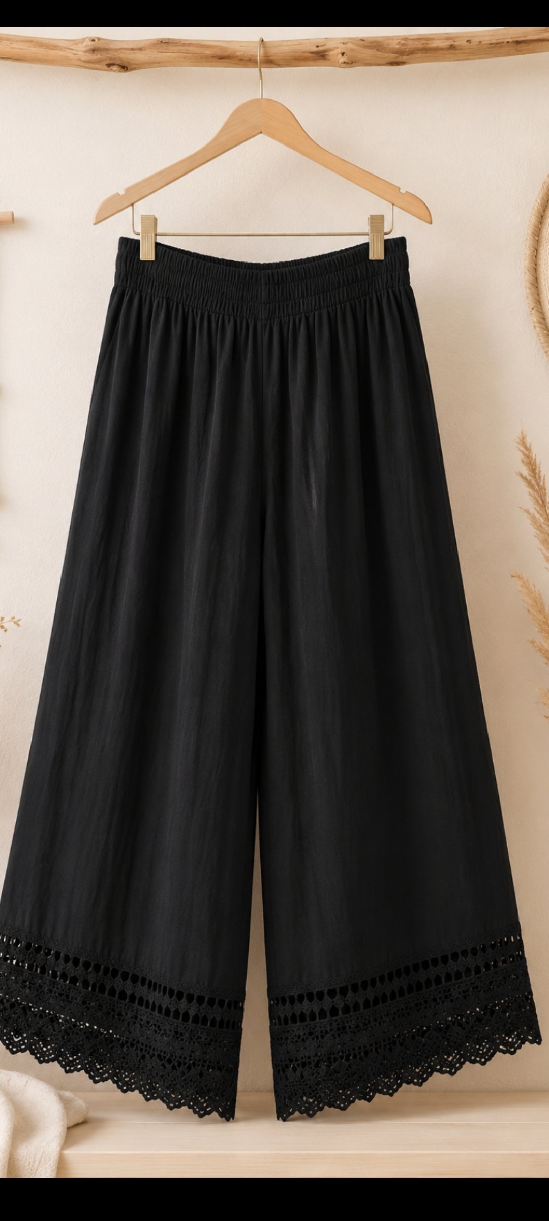 🎀 Pantalon large et fluide en coton noir  , style bohème.