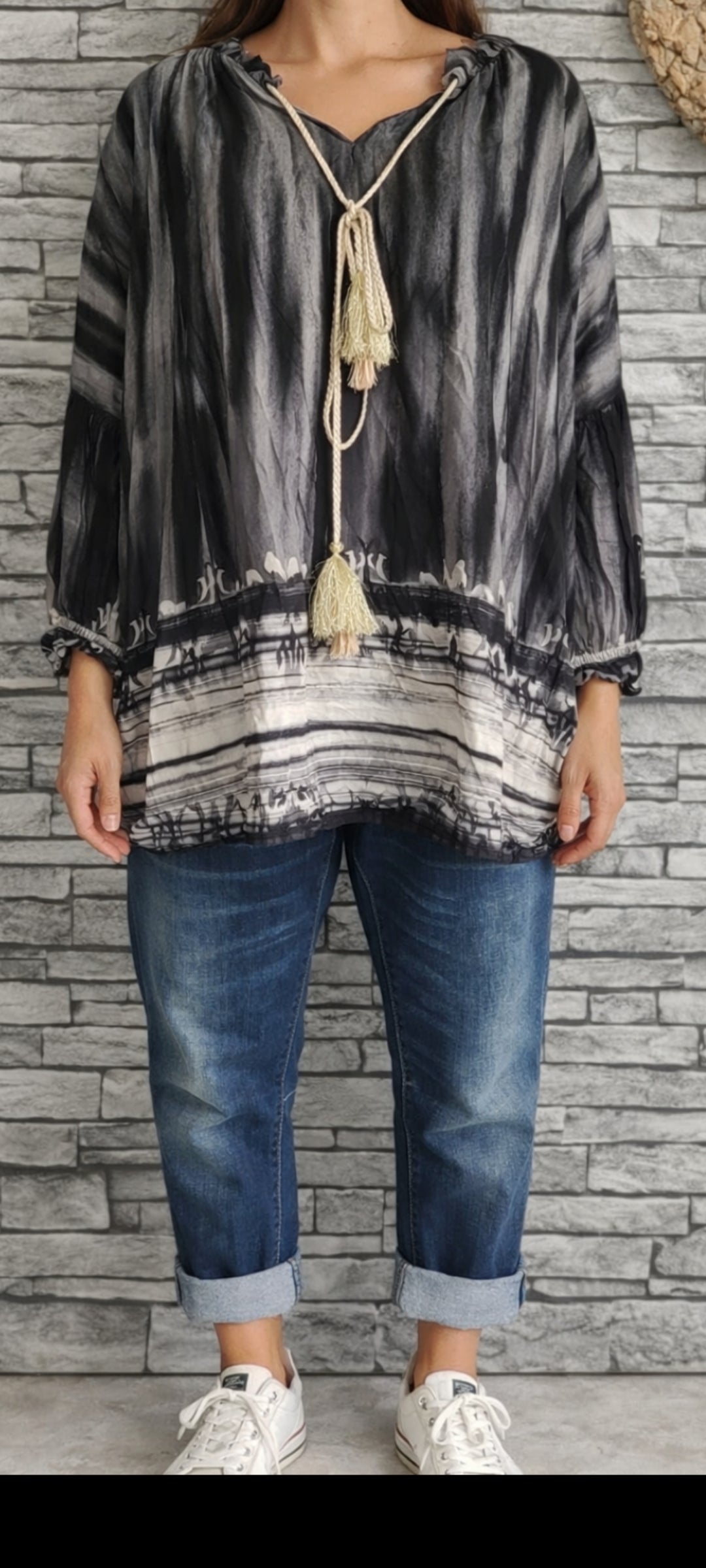 🌺 Blouse Bohème Chic - Imprimé Abstrait Noir & Sable