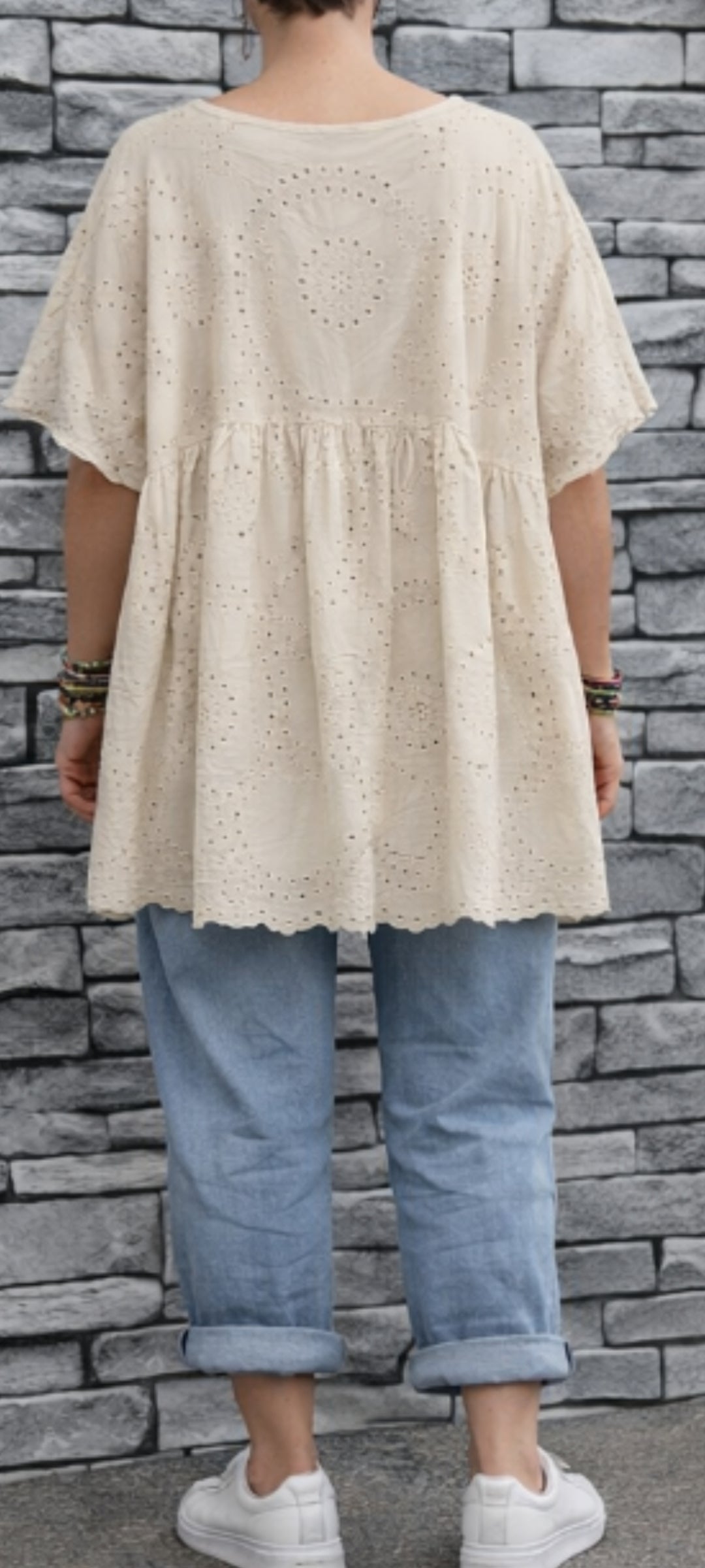 🌿 Tunique bohème en broderie anglaise