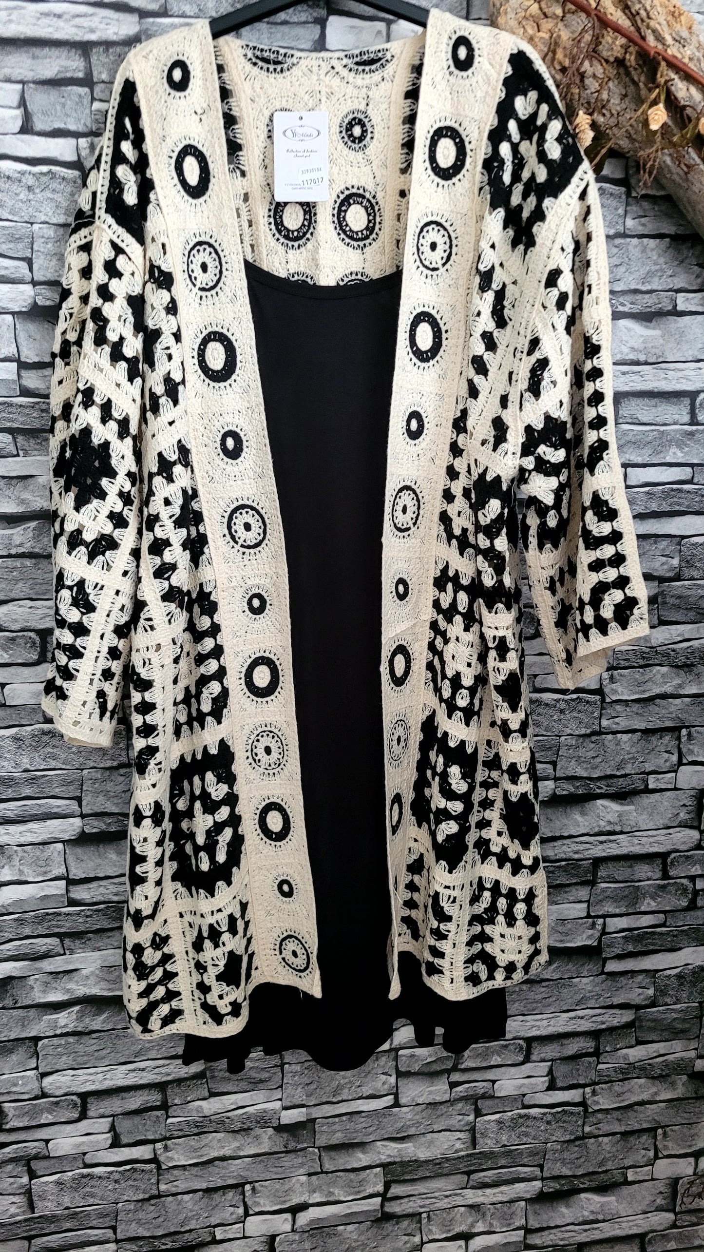 💋Veste longue crochet noir & écru