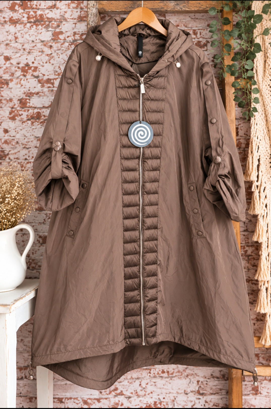 Manteau long marron – Esprit bohème chic