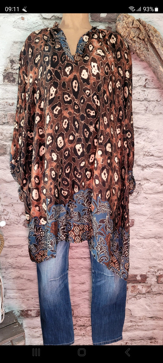 💋 Tunique Bohème Chic - Motif Léopard et Floral
