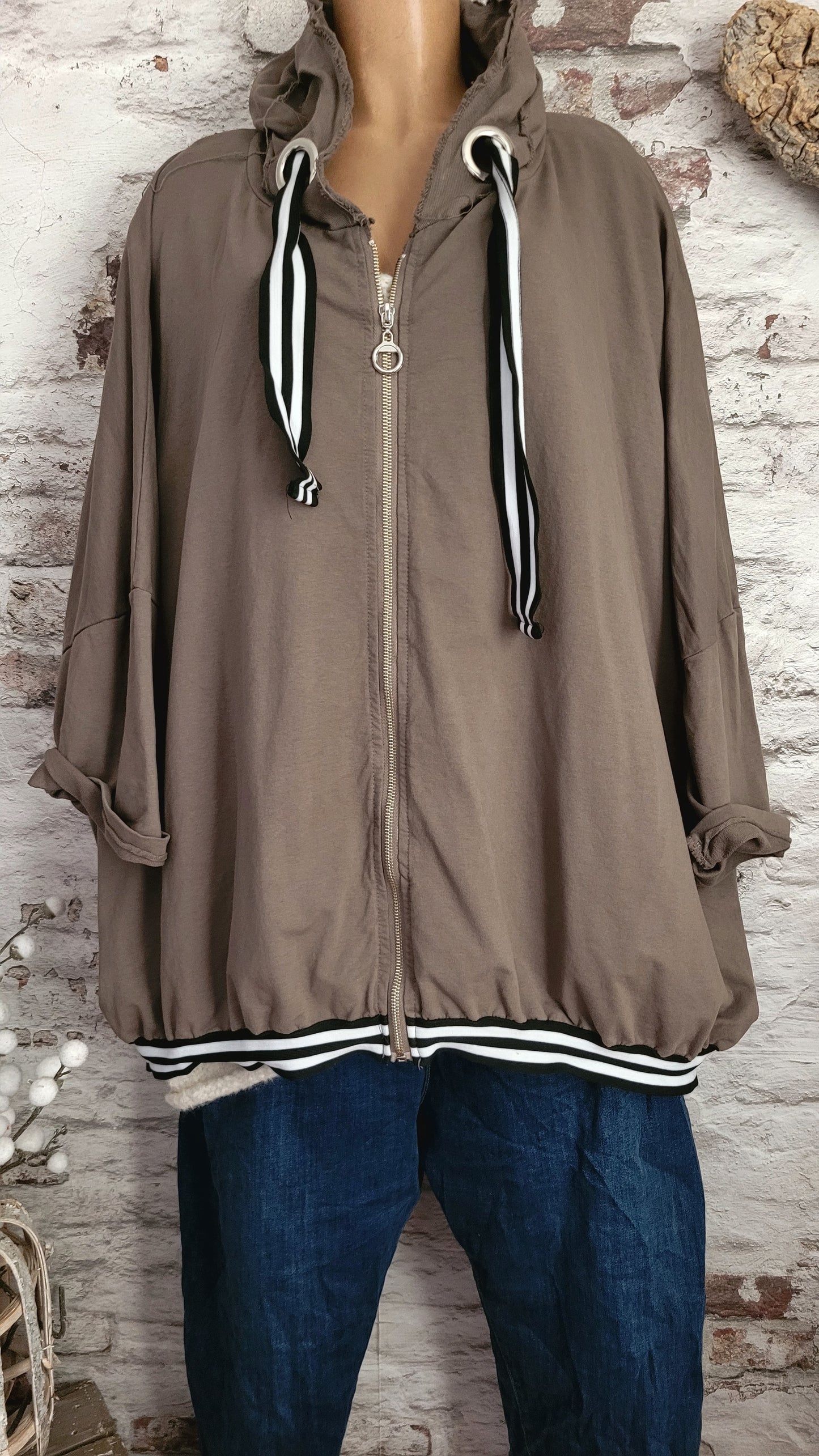 🥀 VESTE SWEAT OVERSIZE