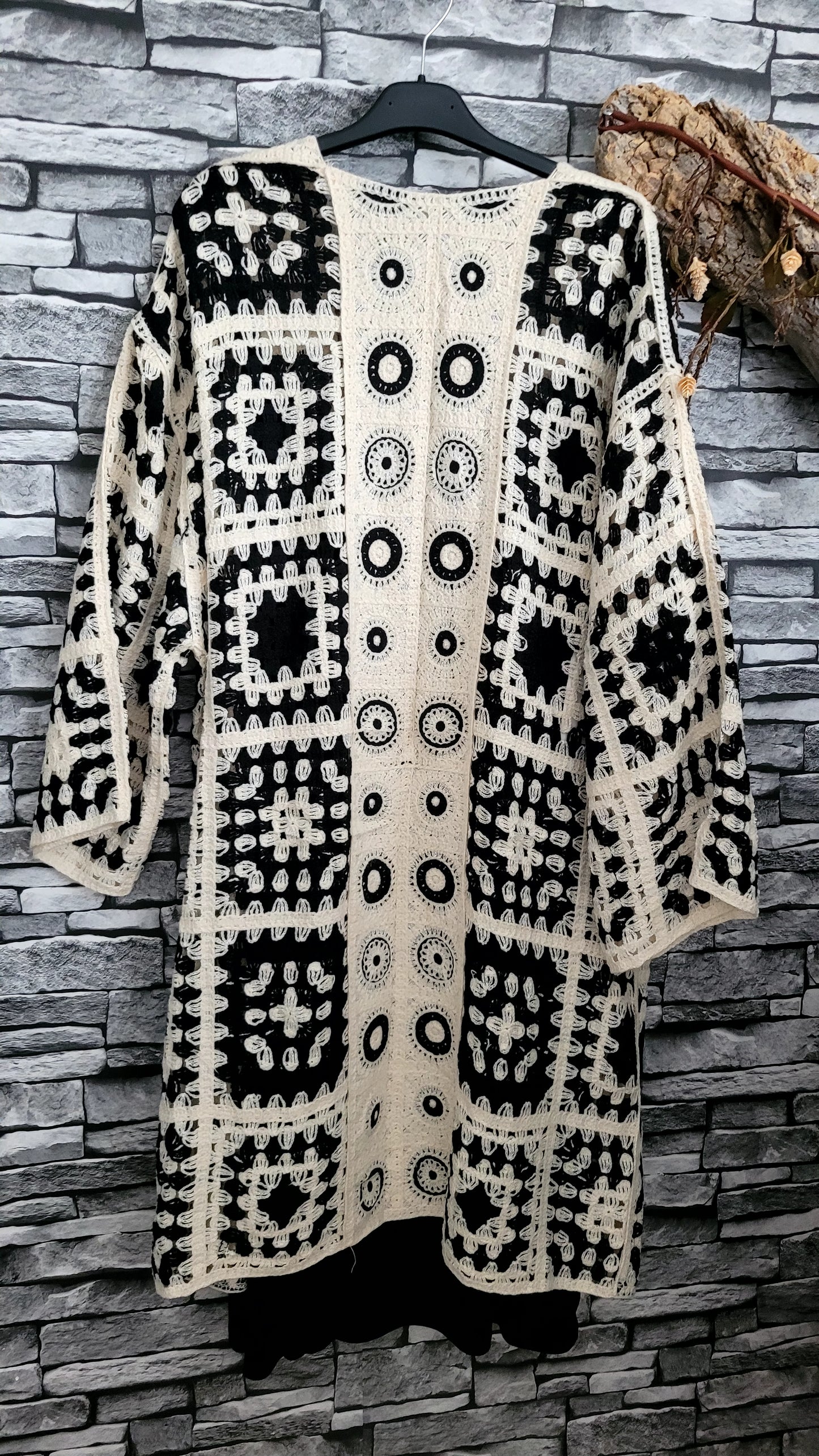 💋Veste longue crochet noir & écru