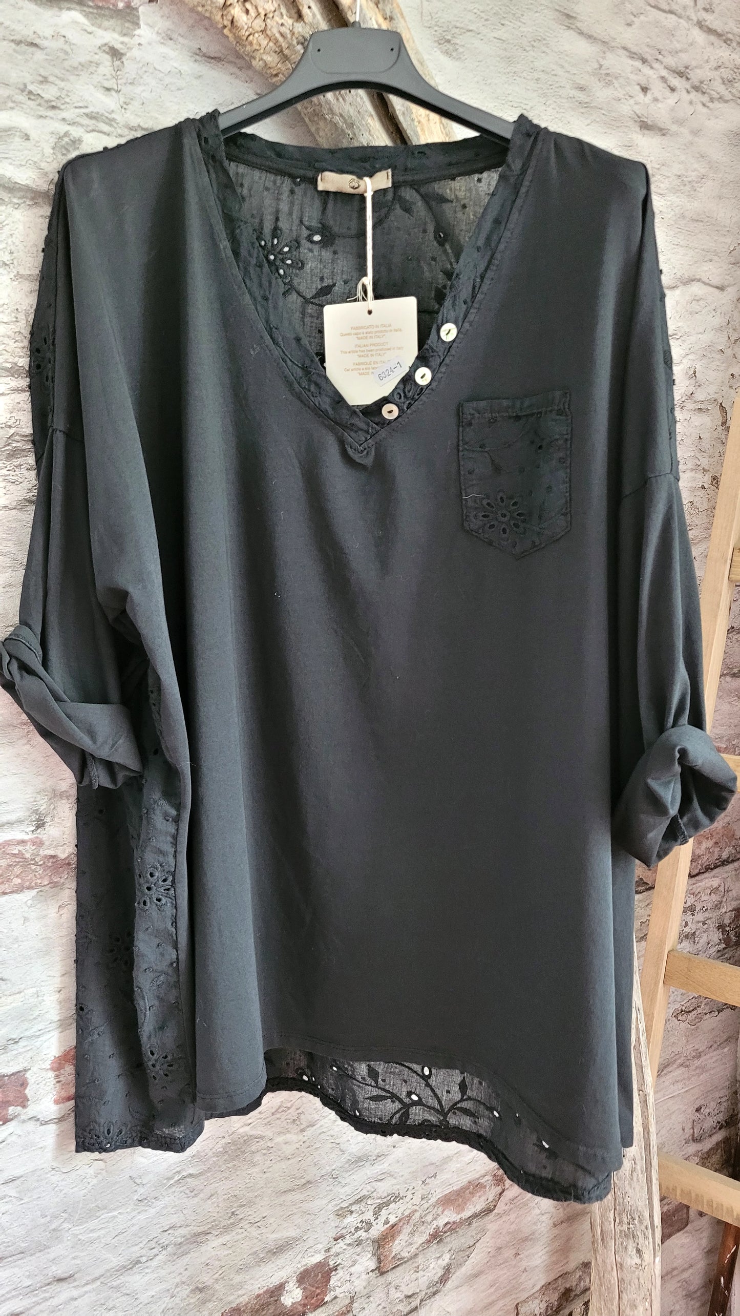 🖤 t-shirt "Broderie Douce"