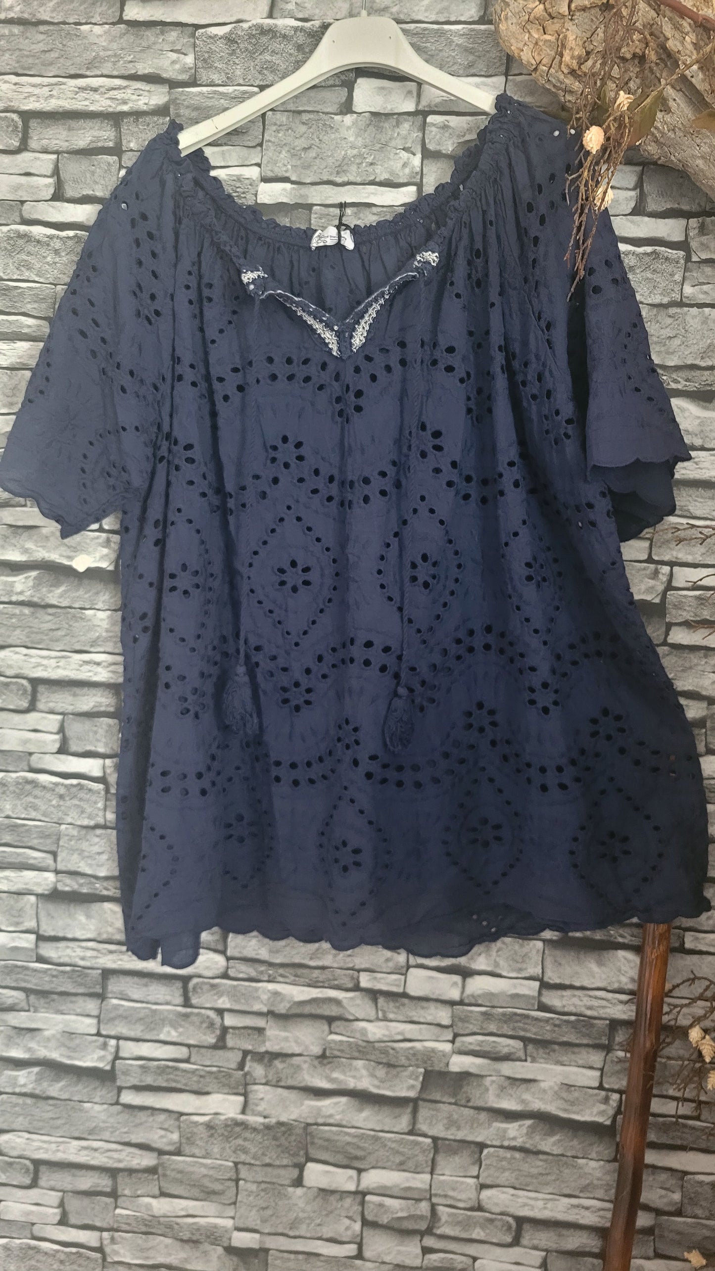 🌺 Tunique bohème broderie anglaise marine – encolure élastique