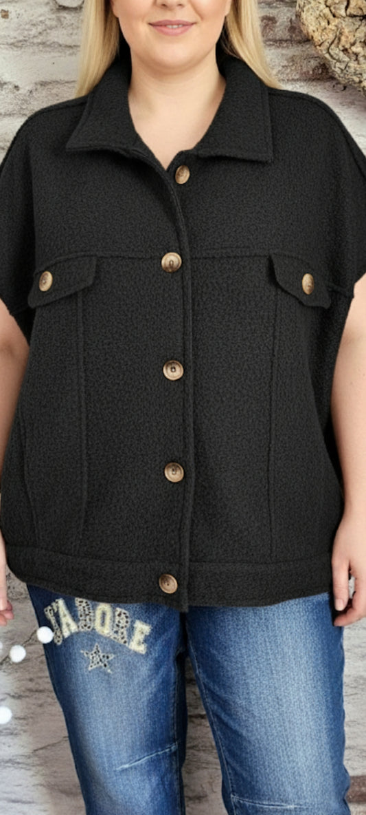 VESTE COURTE EN BOUCLETTE