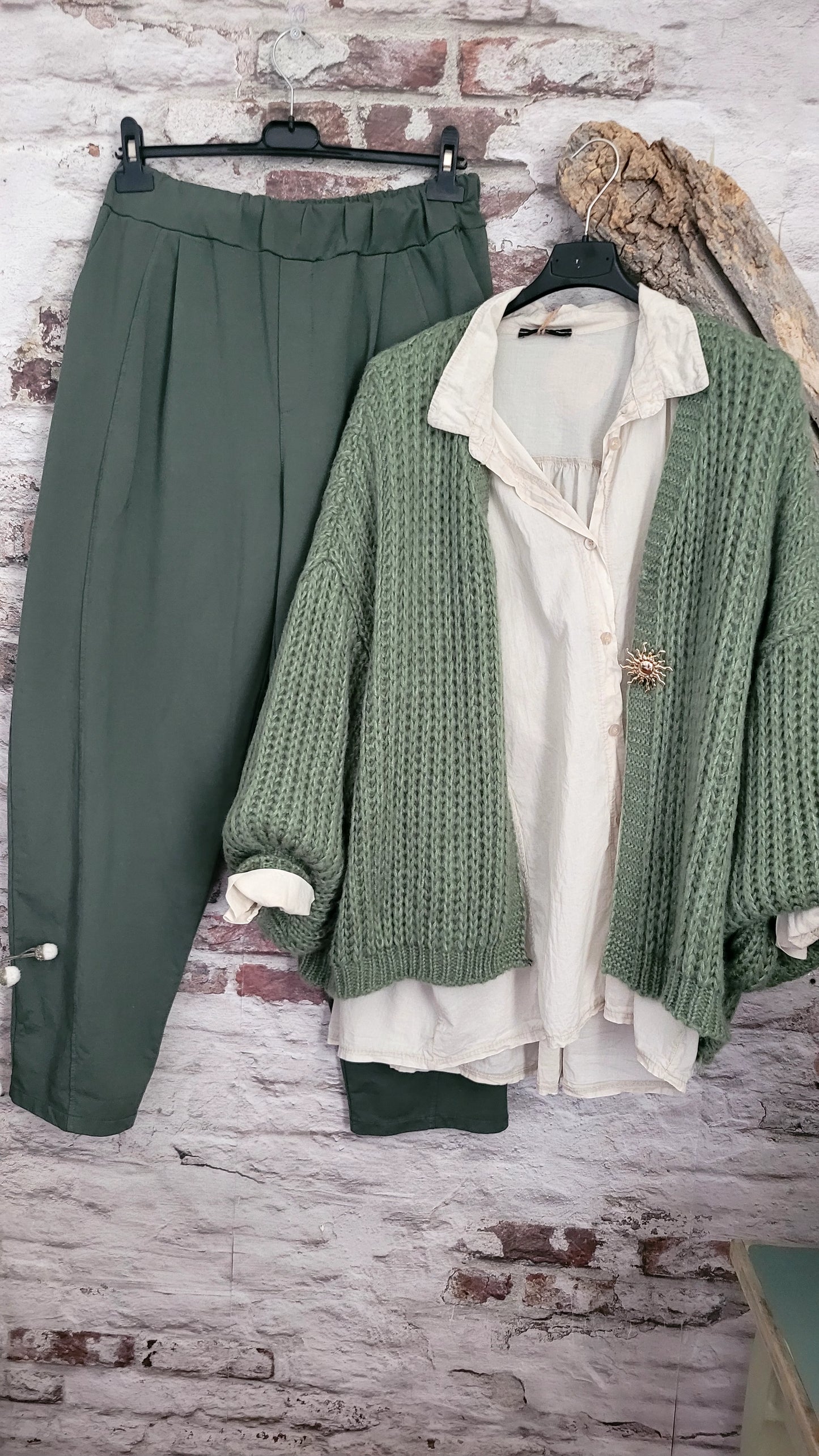 💚 Gilet Cocooning avec Broche Soleil