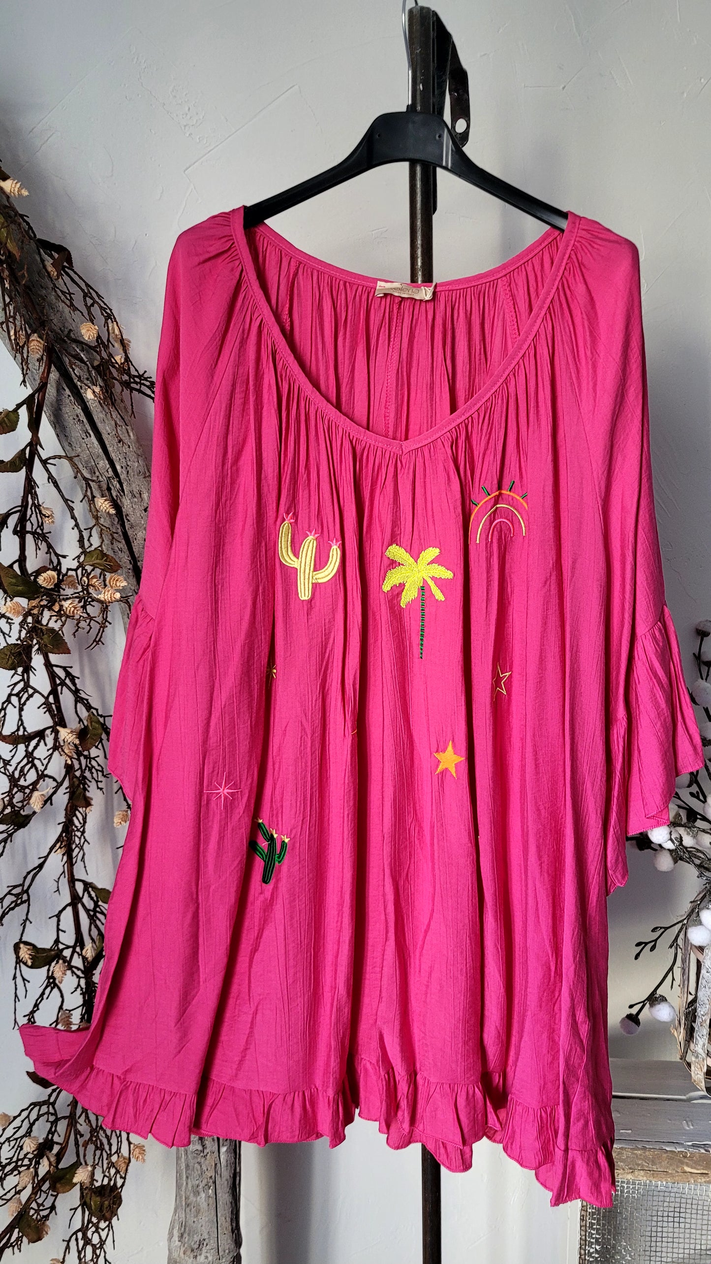 Tunique Bohème Rose Fuchsia – Détails Brodés