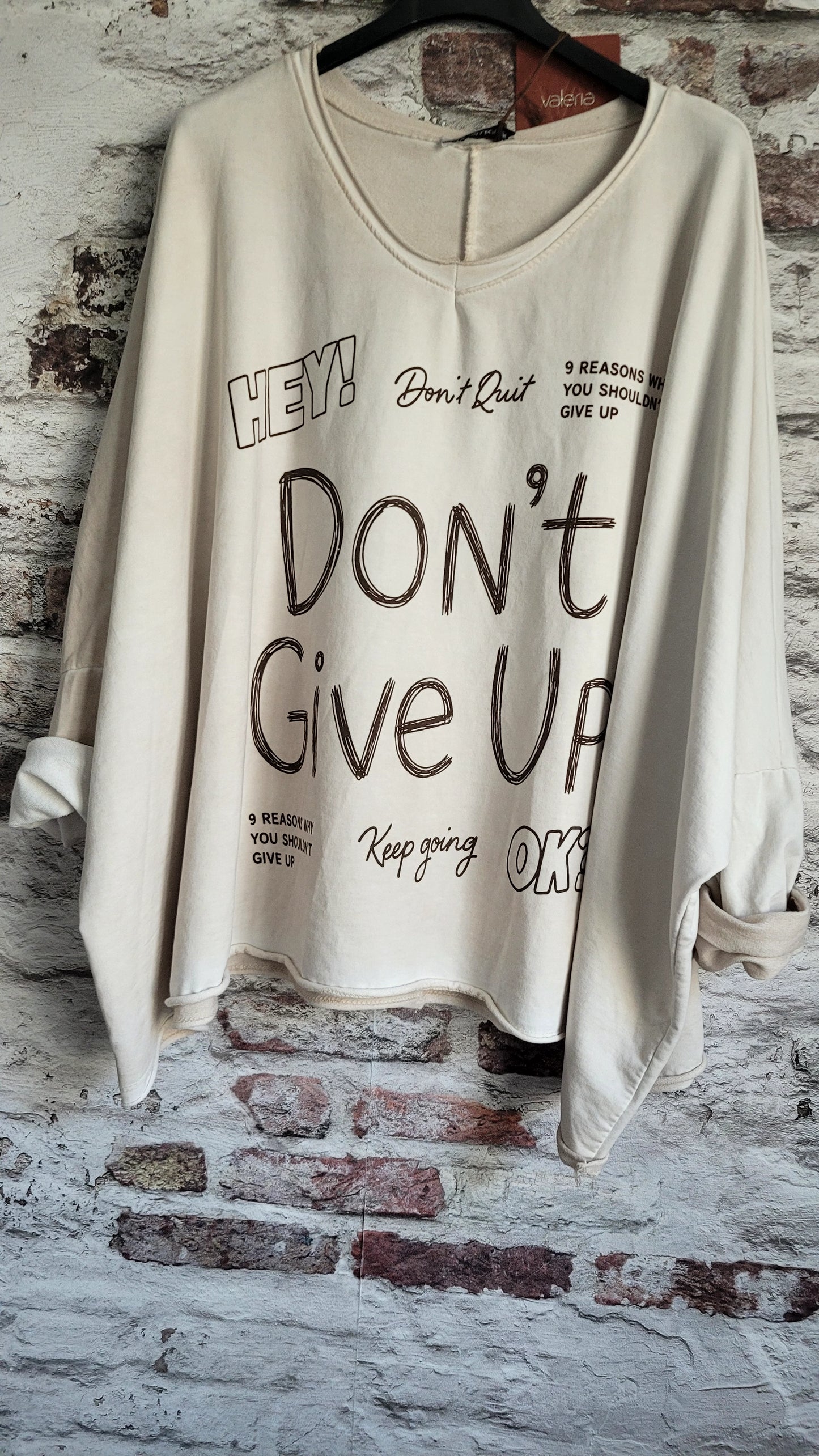 joli sweat au look décontracté