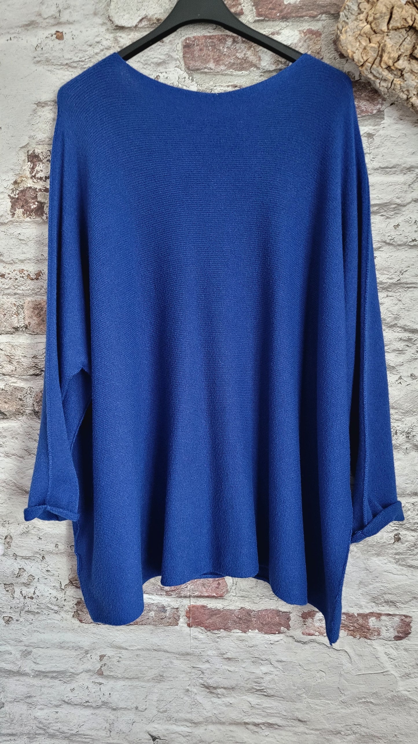 🍒 PULL OVERSIZE BLEU ROI