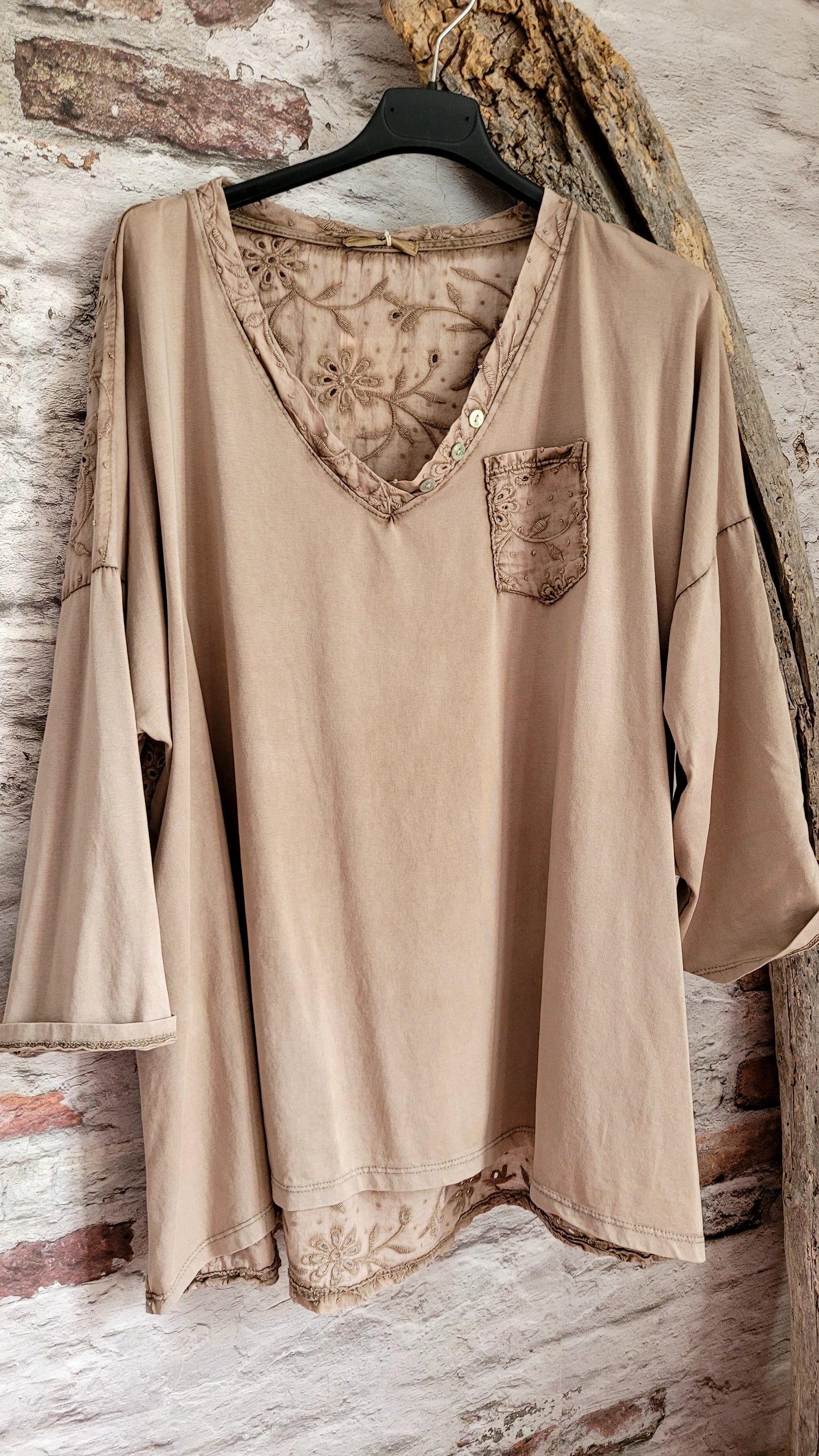 🖤 t-shirt "Broderie Douce"