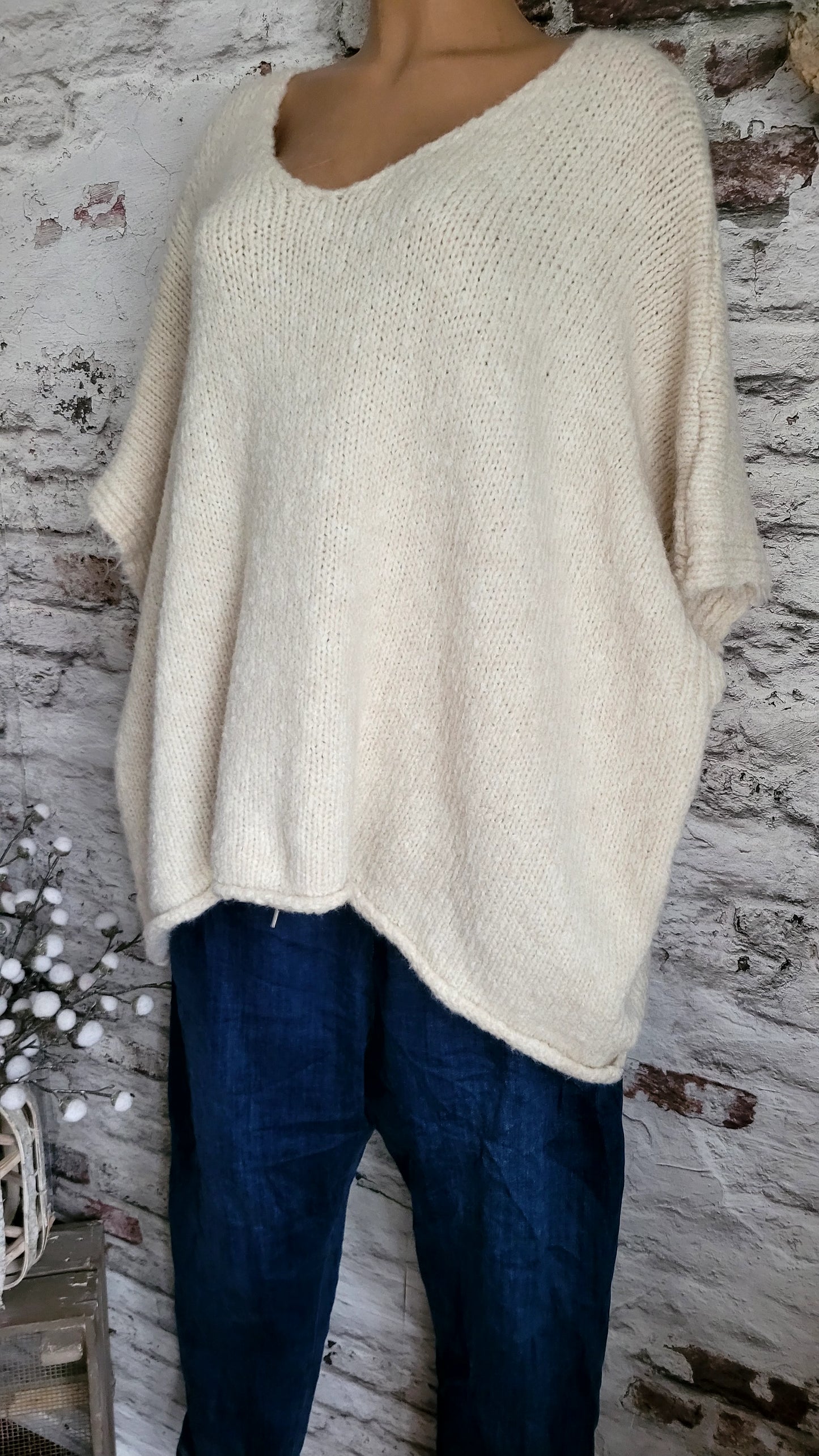 PULL/ PONCHO