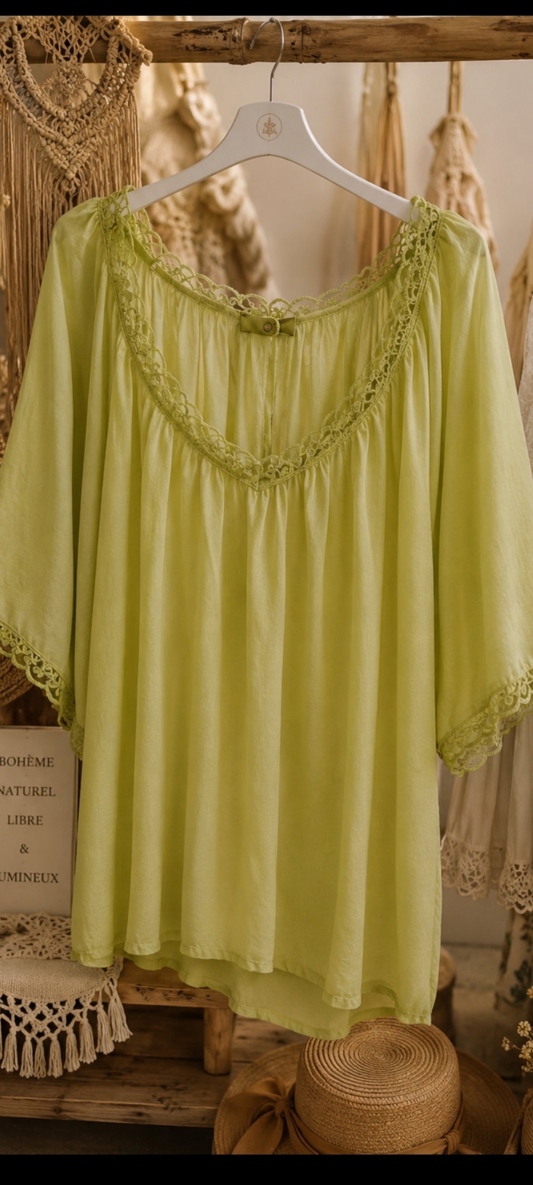 Blouse bohème vert anis