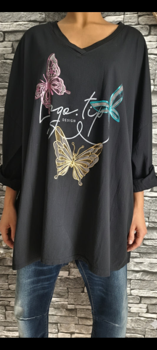 🌺 T-shirt Oversize "Papillons Graphiques" – Noir Décontracté