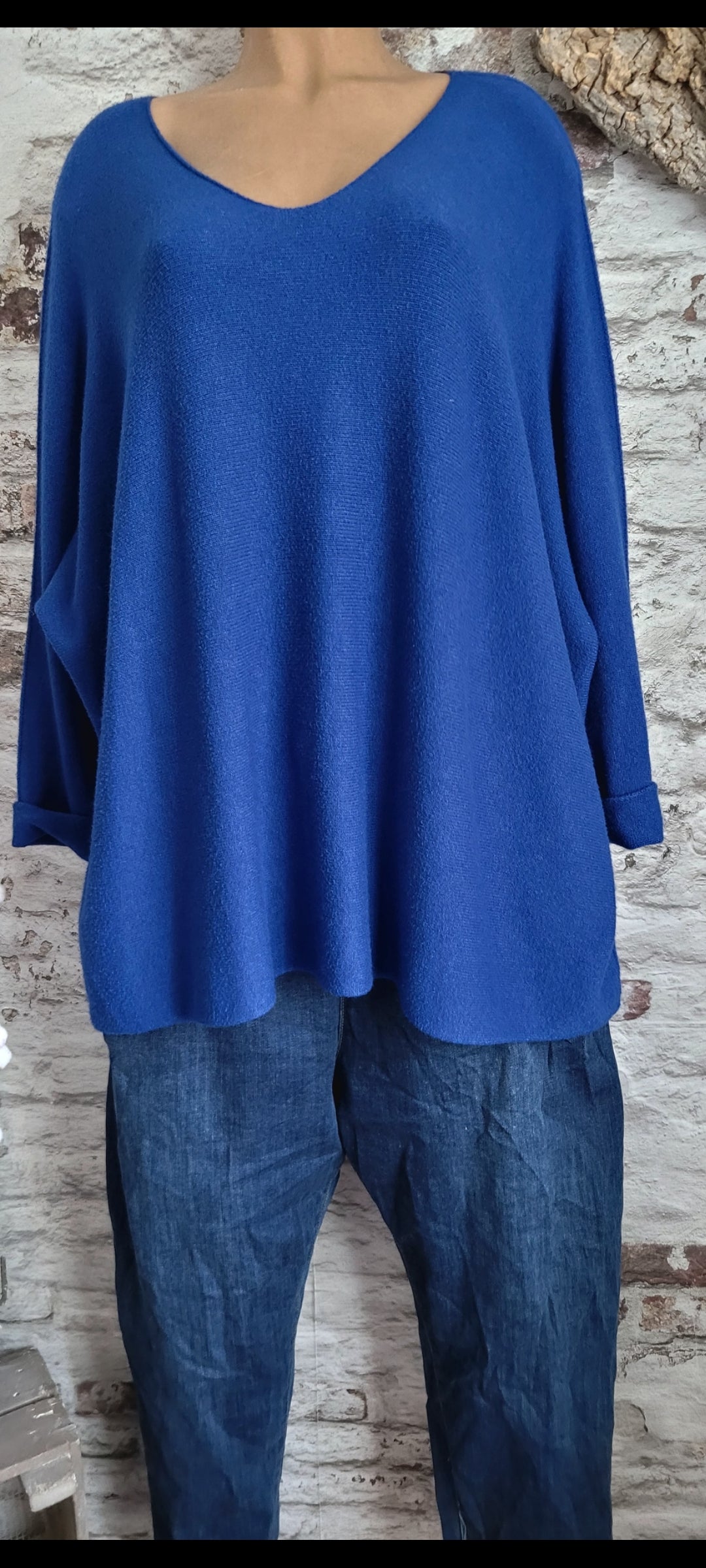 🍒 PULL OVERSIZE BLEU ROI