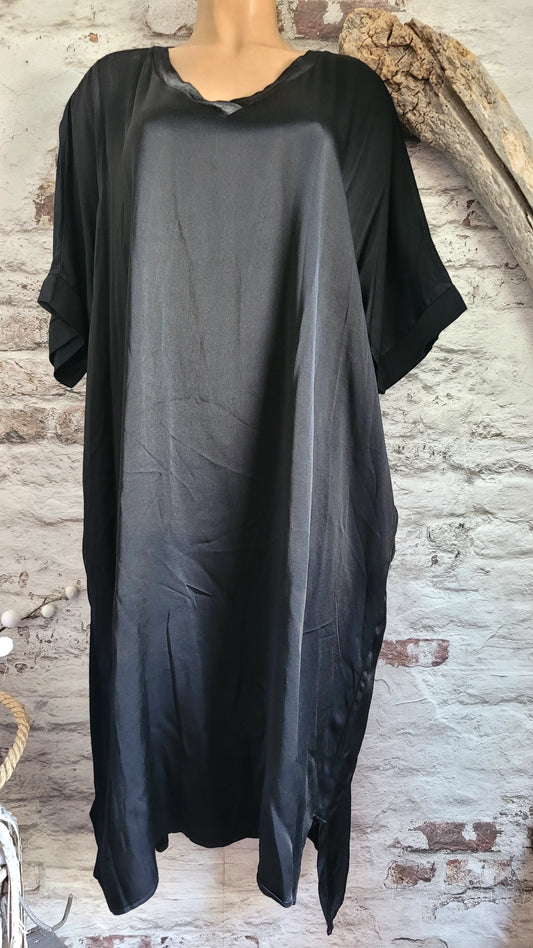 🌺 Robe fluide en satin