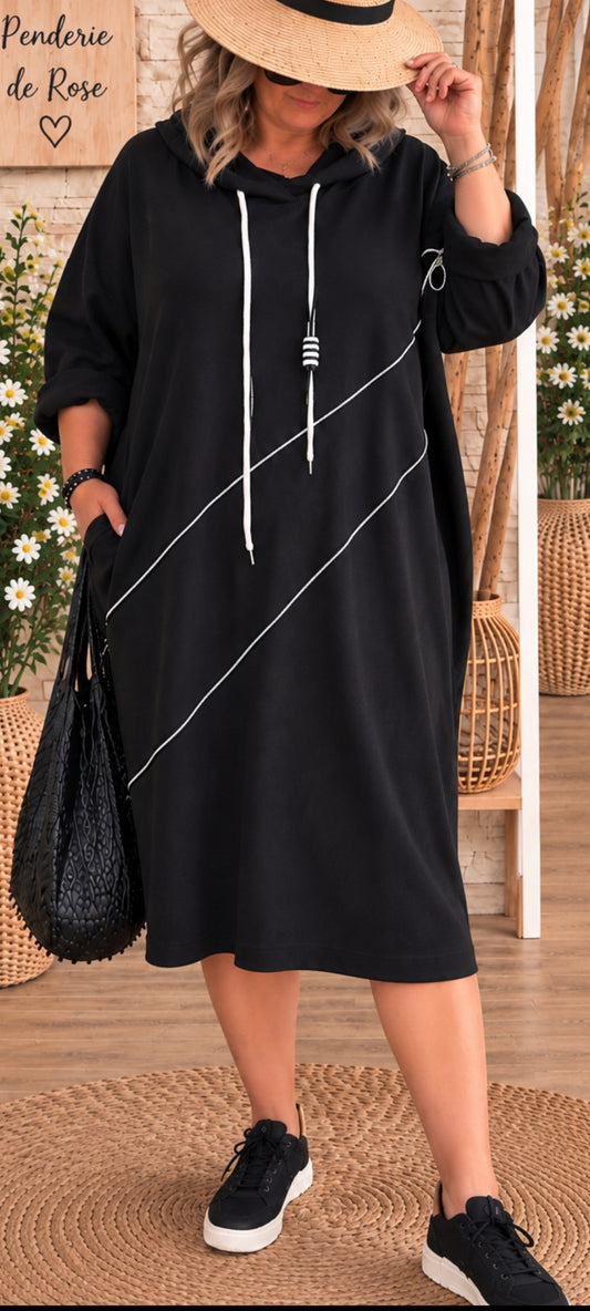 Robe sweat Noire à Capuche